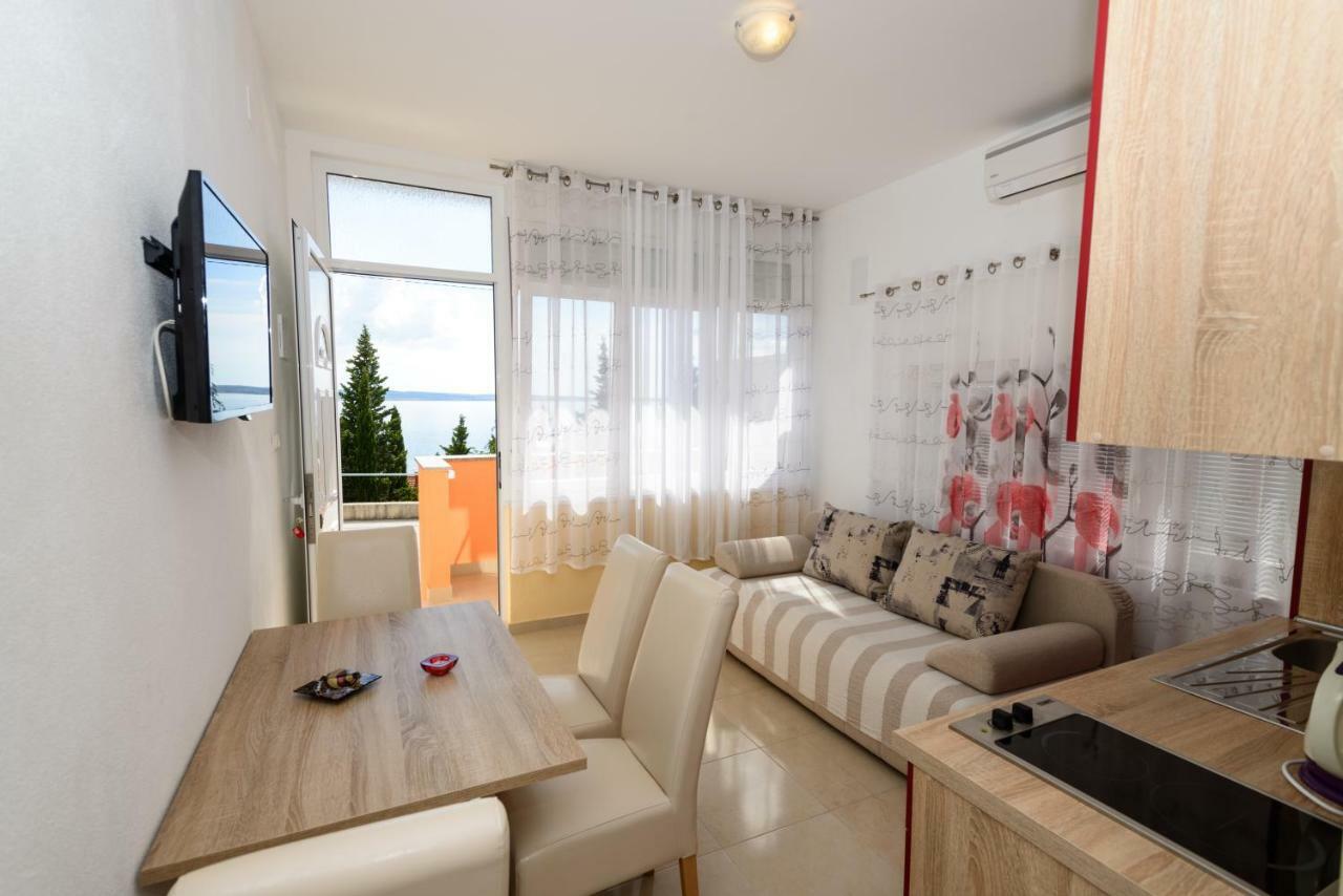 Apartments Maris Starigrad Paklenica Exterior photo