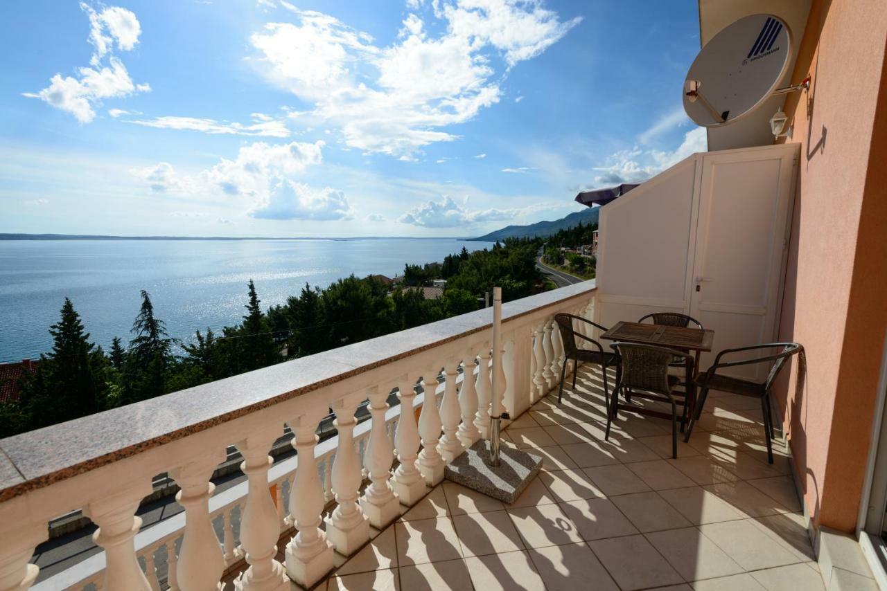 Apartments Maris Starigrad Paklenica Exterior photo
